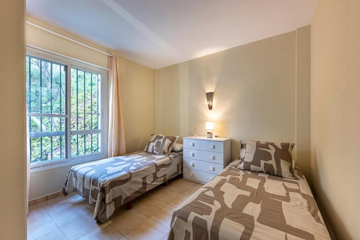 Quiet Near The Beach, With Pool And Garden *