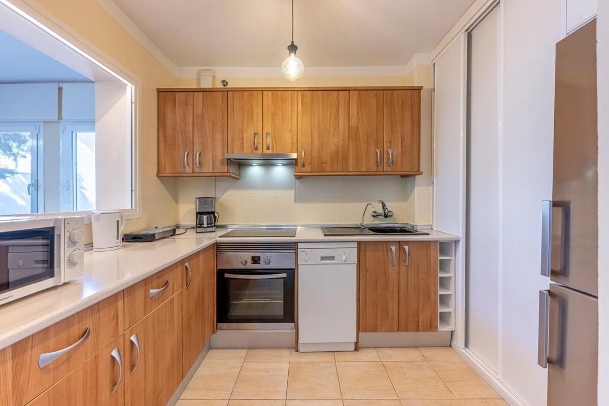 Apartment Quiet Near The Beach, With Pool And Garden Marbella
