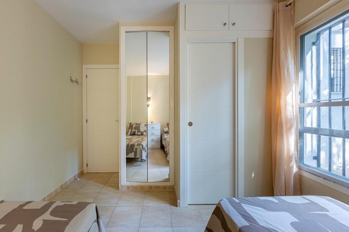 Quiet Near The Beach, With Pool And Garden *