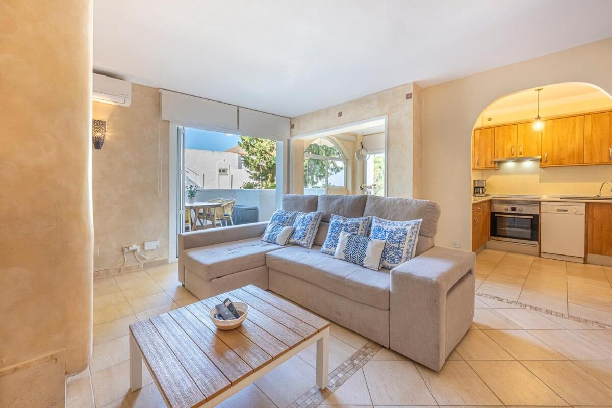 Quiet Near The Beach, With Pool And Garden Apartment *